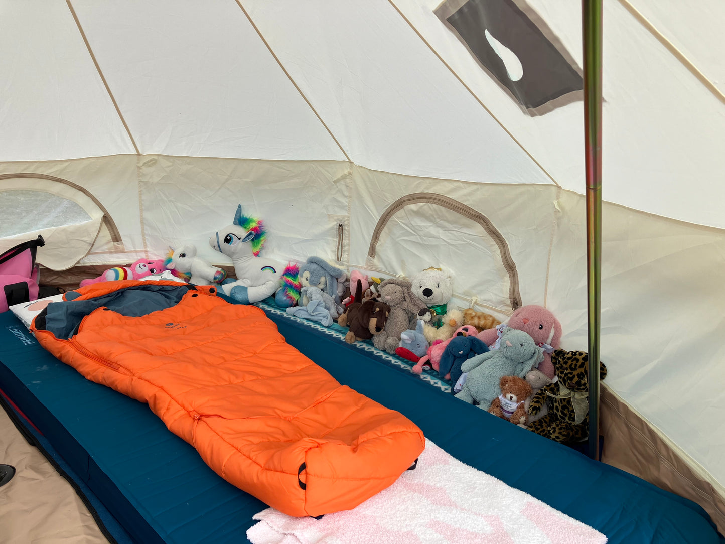 Luxury Oxford Cotton Canvas Bell Tents. 3 sizes available. Free Shipping within the UK.