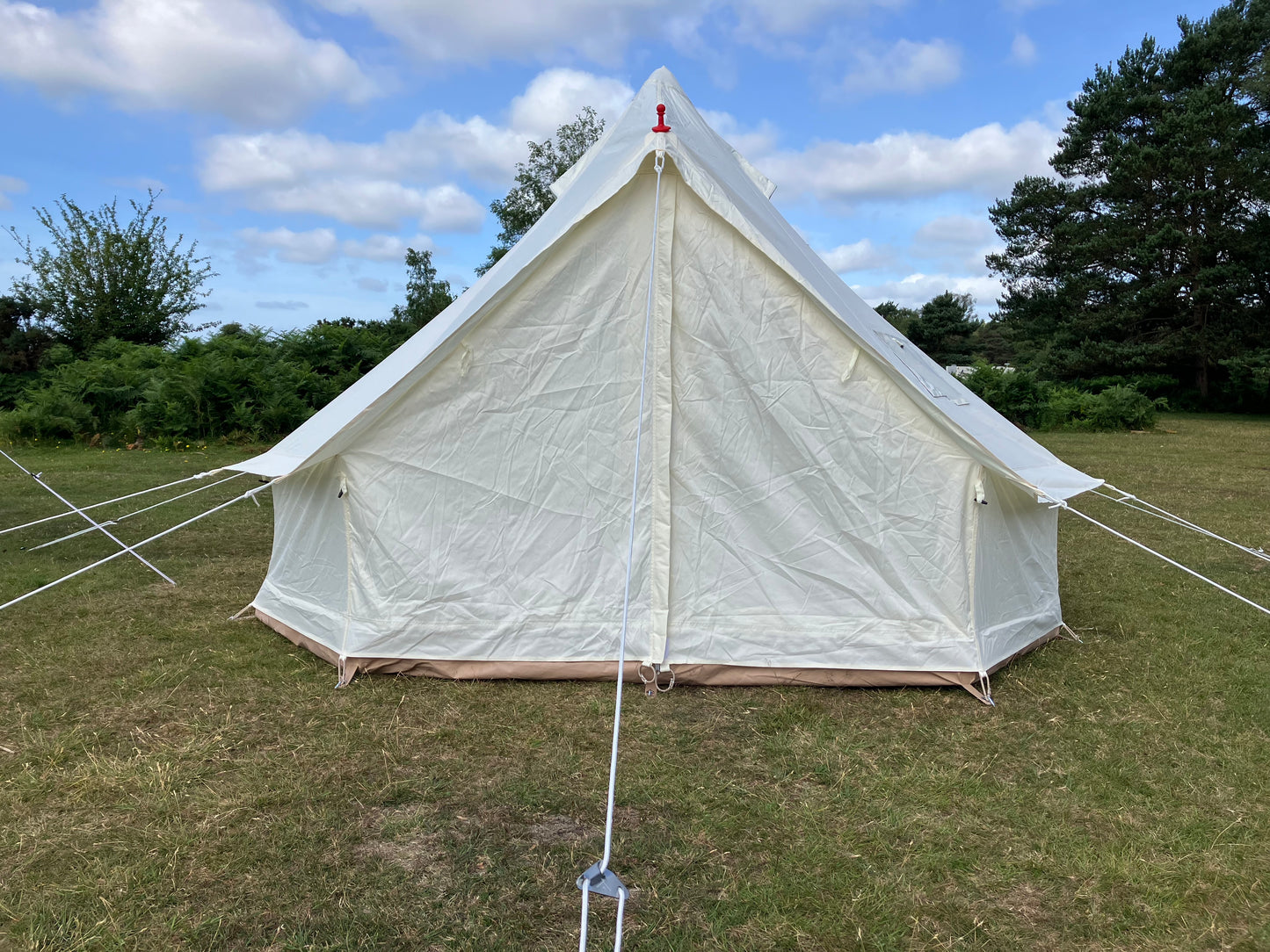 Luxury Oxford Cotton Canvas Bell Tents. 3 sizes available. Free Shipping within the UK.